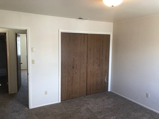 Foto del edificio - 1350 W 150 N