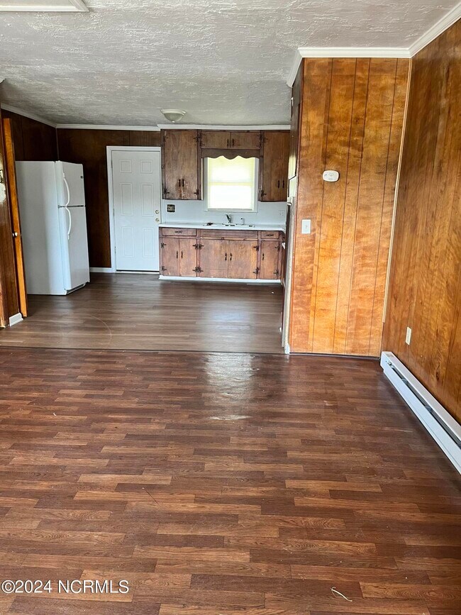 Foto del edificio - 4134 Corbett Cir