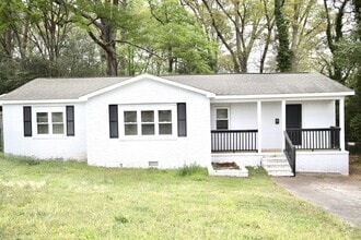 Building Photo - 111 N Irwin St