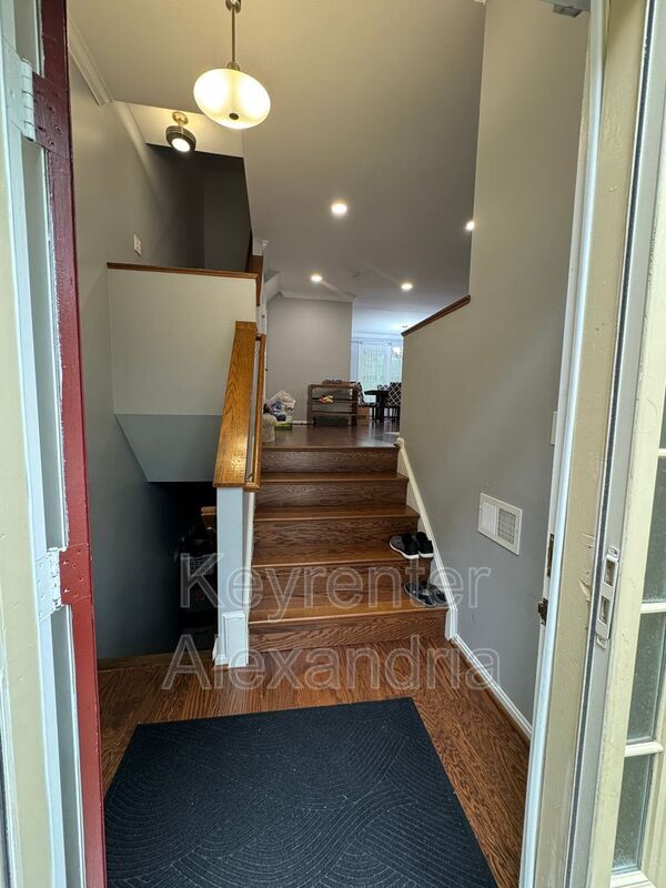 Foto del edificio - 3818 Vermont Ct