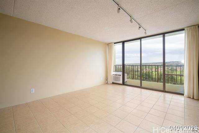 Building Photo - 98-402-402 Koauka Loop