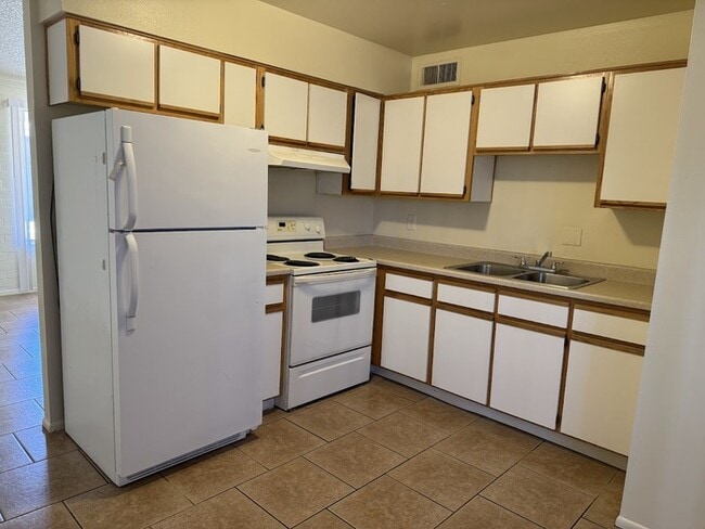 Photo - Maryvale Townhome