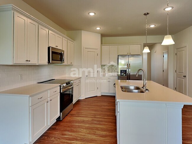 Foto del edificio - 8399 Northpoint Dr