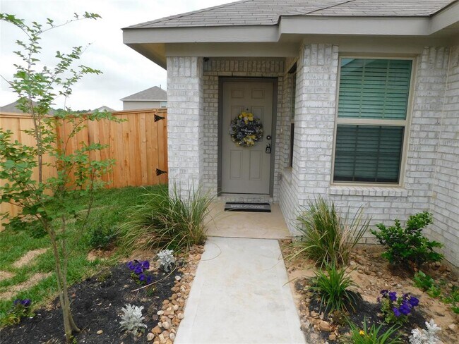 Foto del edificio - 4509 Auburn Crest Dr