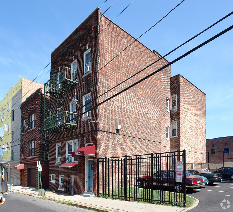 520 52nd St, West New York, NJ 07093 - 520 52nd St West New York, NJ ...