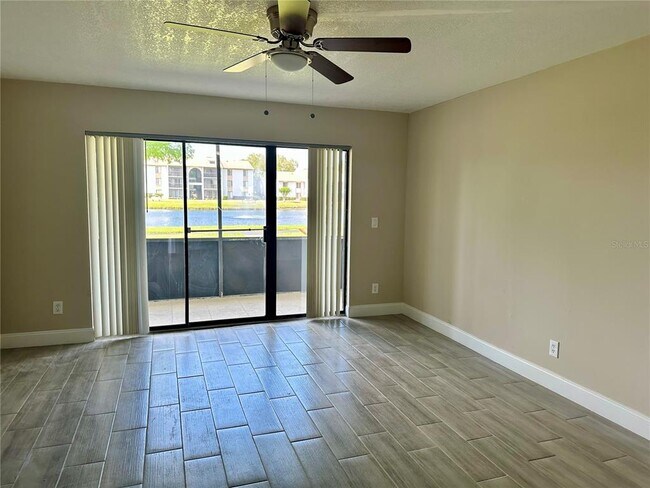 Building Photo - 8205 Sun Spring Cir
