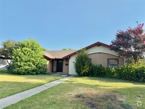 Building Photo - 2302 Flat Creek Dr