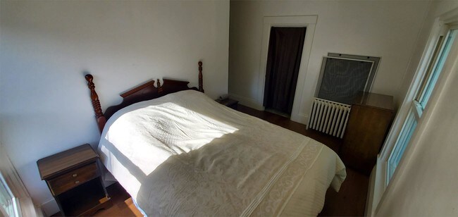 Foto del edificio - 35 Bucksport Rd