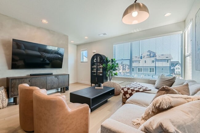 Building Photo - 2092 Alcott Way