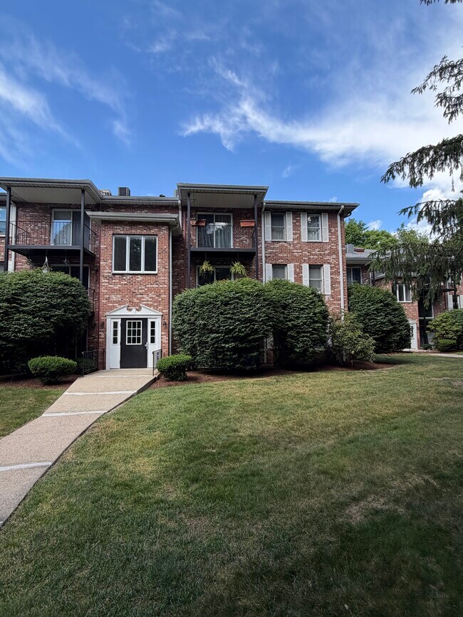 Foto del edificio - 348 Neponset St