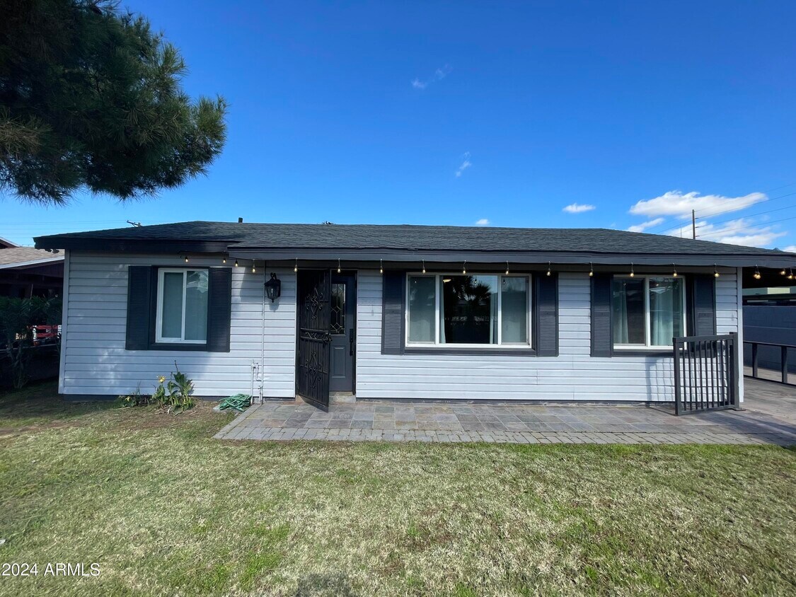 Foto principal - 3536 E Oak St
