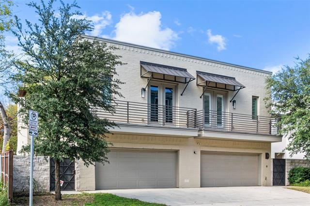 Foto del edificio - 406 Foch St