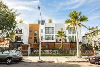 Building Photo - 547 N Sweetzer Ave