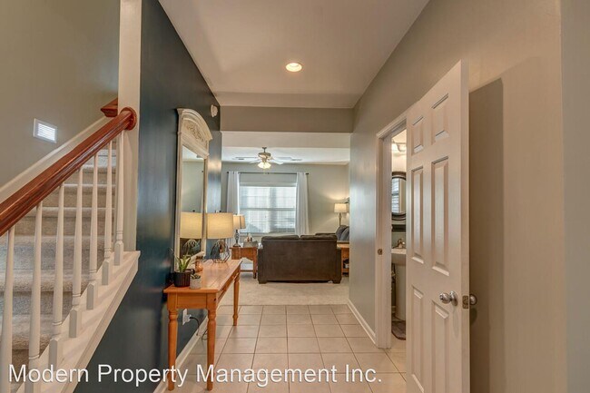 Building Photo - 3 br, 2.5 bath House - 2833 Michelle Park