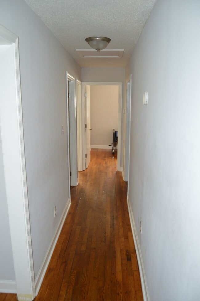 Foto del edificio - 860 Opal St