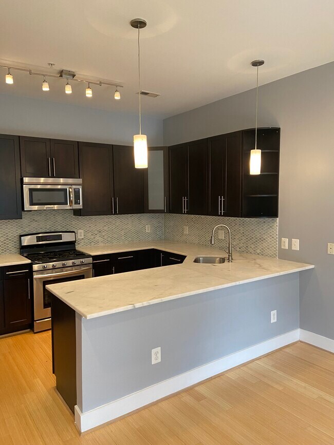 Kitchen - 1303 Clifton St NW