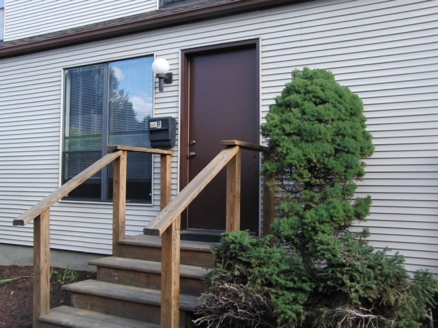 Building Photo - 329 N 17th St