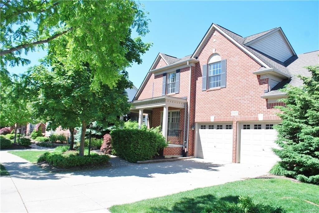 29157 Hemingway Dr, Novi, MI 48377 House Rental in Novi, MI