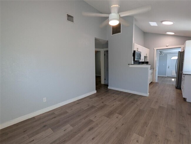 Foto del edificio - 5005 Newton Ave S