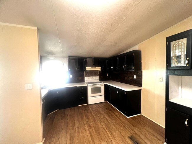 Foto del edificio - 69 D St