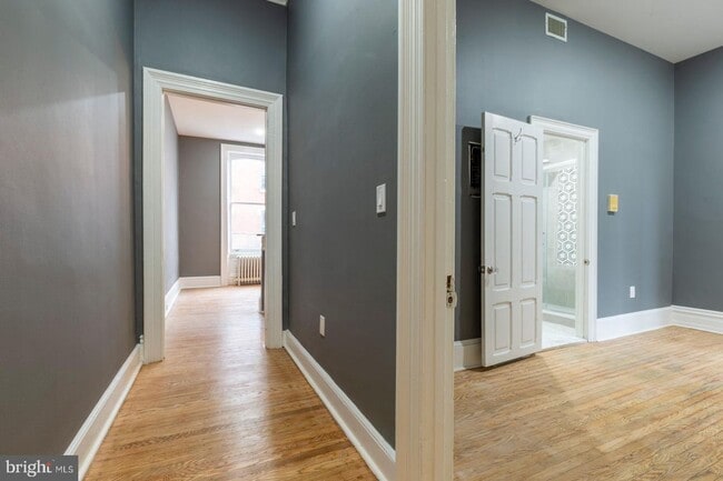 Building Photo - 2220 Delancey Plz