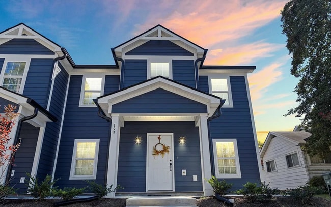Building Photo - Room in Townhome on Freeze Ave NW