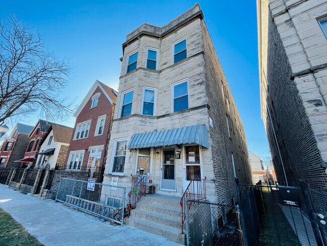 Foto del edificio - 3608 S Wood St