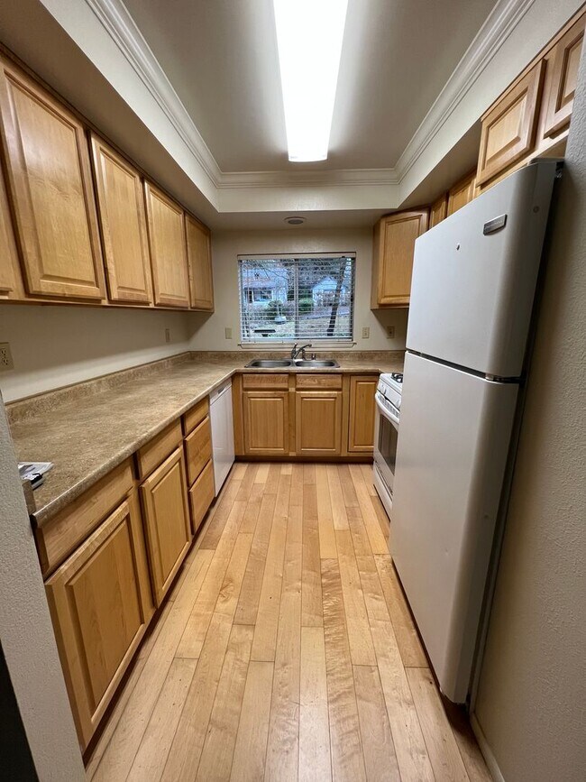 Foto del edificio - Charming home walking distance to Union Hill School! New Carpet!