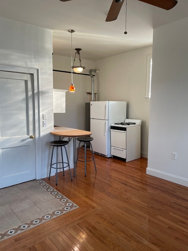 Primary Photo - 1173 7th St W