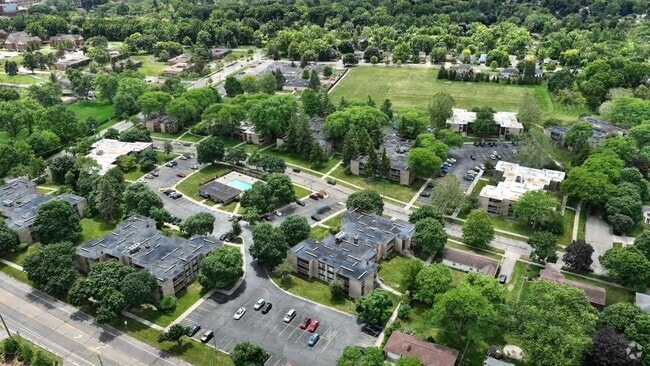  - River Drive Apartments