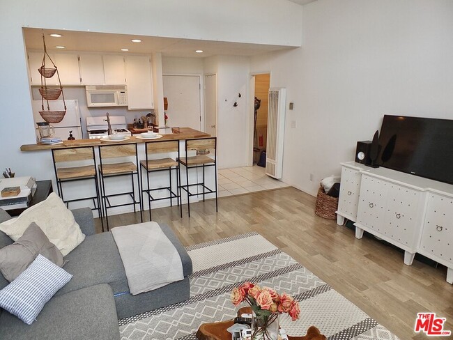 Foto del edificio - 826 Coriander Dr