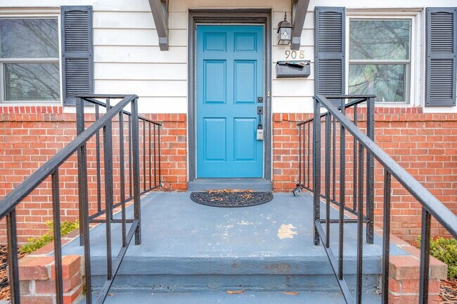 Foto del edificio - 908 N 38th St