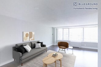 Building Photo - 2111 Richmond Hwy