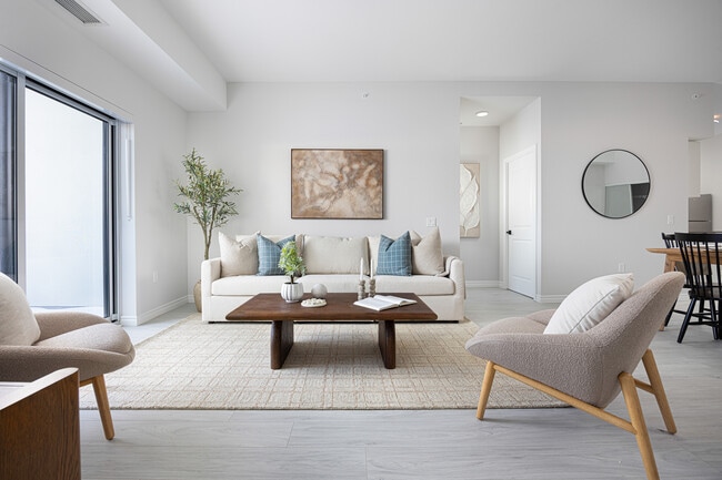 Building Photo - The Millbrook