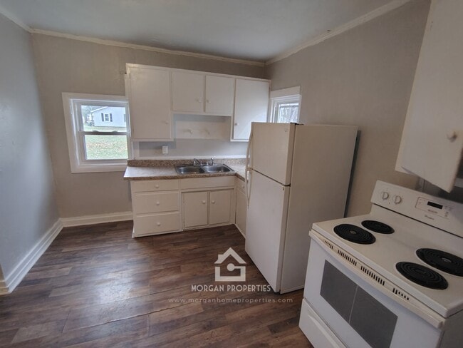 Building Photo - 1723 Morton St