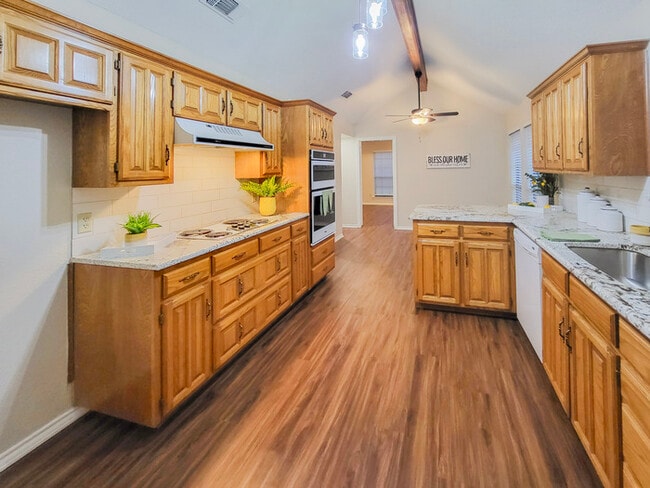 Foto del edificio - Stunning 3-2-2 in Arlington