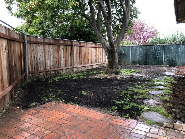 Foto del edificio - 4101 Newell Street