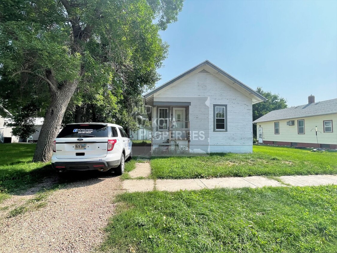 Primary Photo - 508 E Maple- 2 bedroom house in Parkston