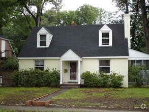 Building Photo - 5217 Forest Hill Ave