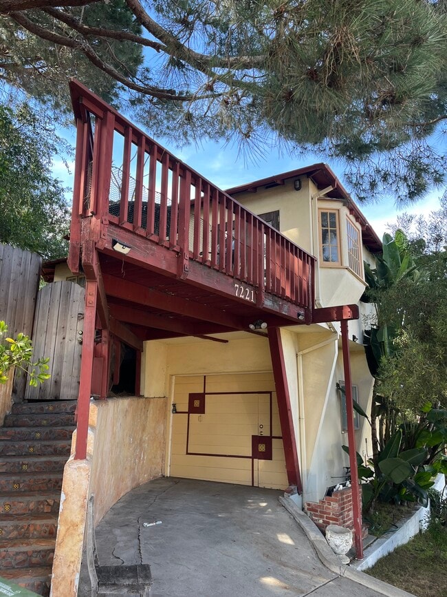 Building Photo - 7221 Earldom Ave