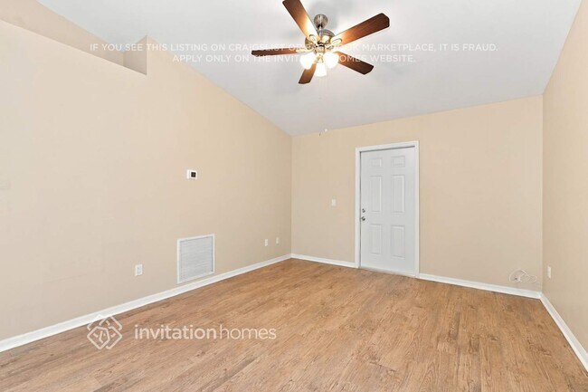 Foto del edificio - 130 41st Ave NE