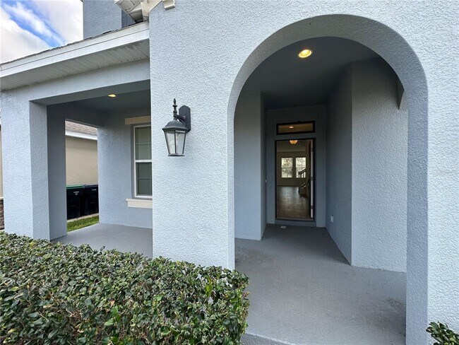 Foto del edificio - 2445 Beacon Landing Cir