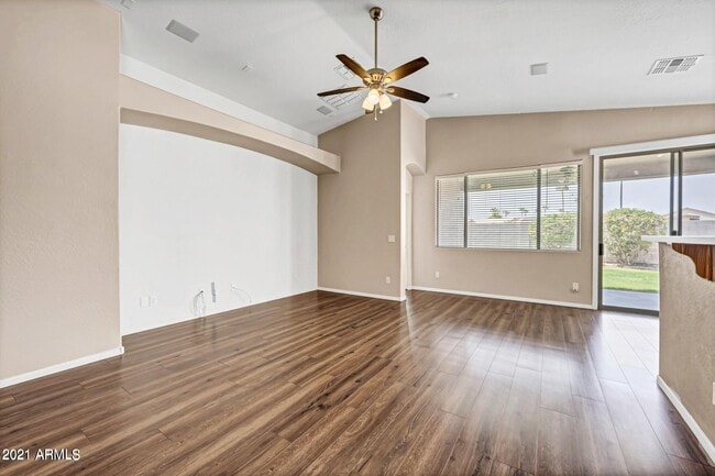 Building Photo - 15276 W Windward Ave