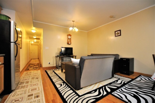 Foto del edificio - 6312 N Fairfield Ave