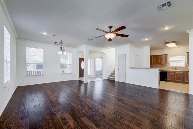 Building Photo - 1711 Big Bend Dr