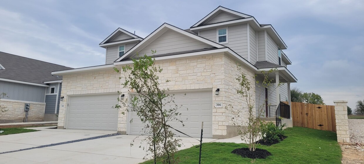 Foto principal - Beautiful Single Family Home in Cibolo