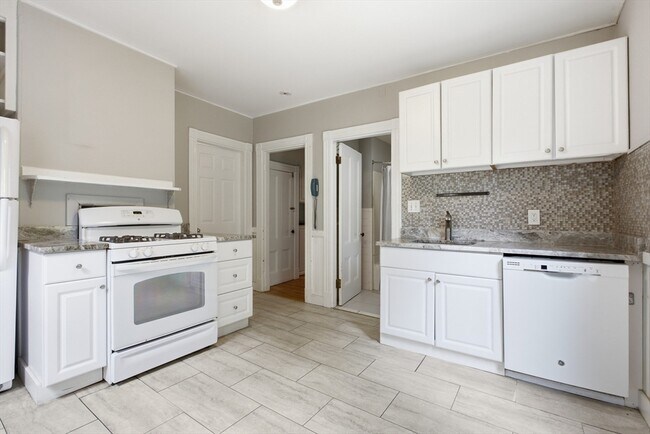 Foto del edificio - 181 Churchills Ln