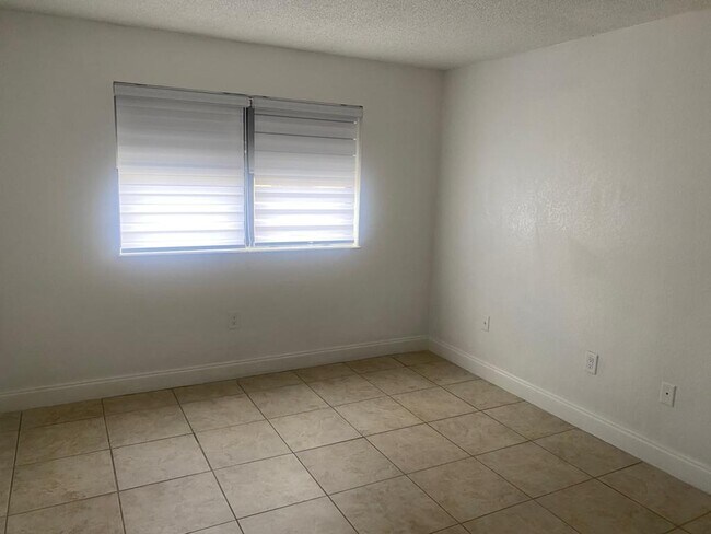 Building Photo - 15520 SW 80th St