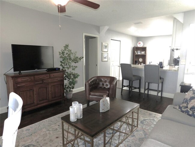 Building Photo - 310 Windward Pl