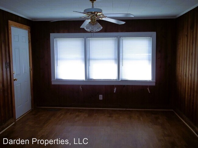 Building Photo - 3 br, 1 bath House - 2447 Jones Street